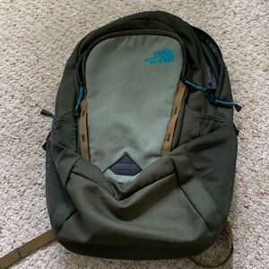 THE NORTH FACE backpack